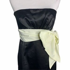 Vintage Y2K BCBG Strapless Dress Womens Size 8 Black Satin Empire Waist Bow